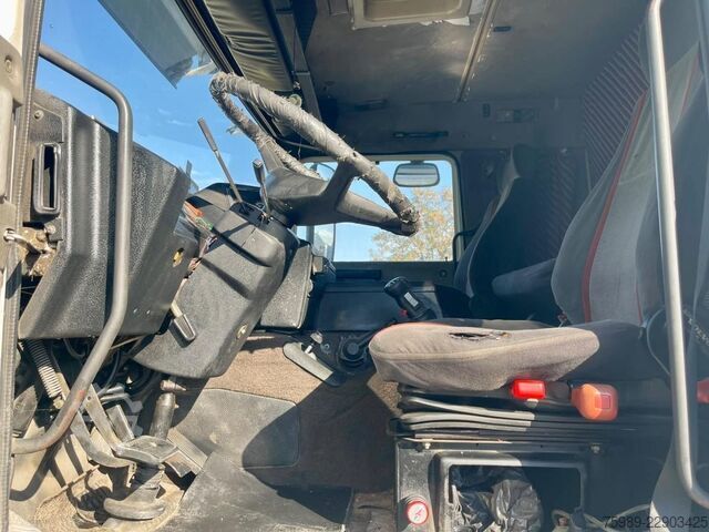 Tankowiec Volvo F 12 15000 L 3 COMPARTMENTS, HANDGESCHAKELD, ADR