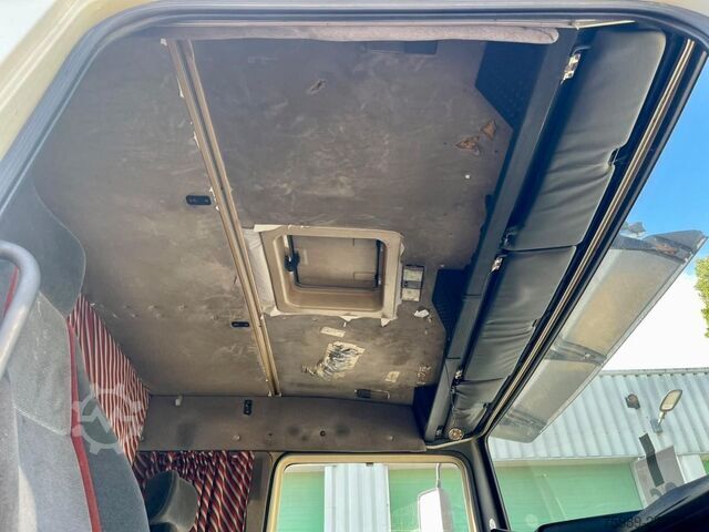 Tankowiec Volvo F 12 15000 L 3 COMPARTMENTS, HANDGESCHAKELD, ADR