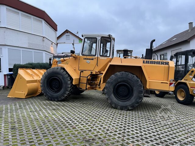 Kolový nakladač Liebherr Radlader Liebherr 541