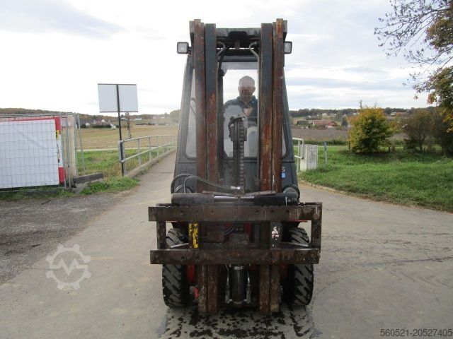 Dízel targoncák Linde H25D-03 - Triplex-Freihub 4,7m + Seitenschieber