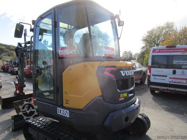 Mini kotrógép Volvo ECR35D - Powertilt + hydr. Schnellwechsler + 3 Löf