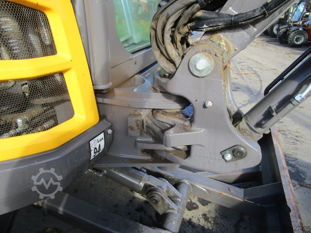 Mini kotrógép Volvo ECR35D - Powertilt + hydr. Schnellwechsler + 3 Löf