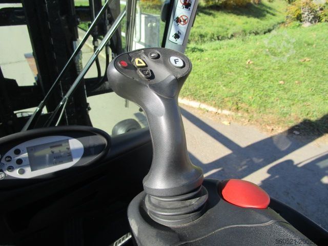 Elektromos háromkerekű targonca Still RX20-16 Zinkenversteller+SS + Duplex-Freihubmast