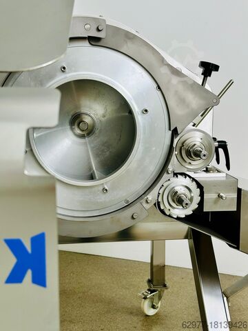 Kraftig, høj kapacitet. Alistar Europe CD1500 cube,strip cutter