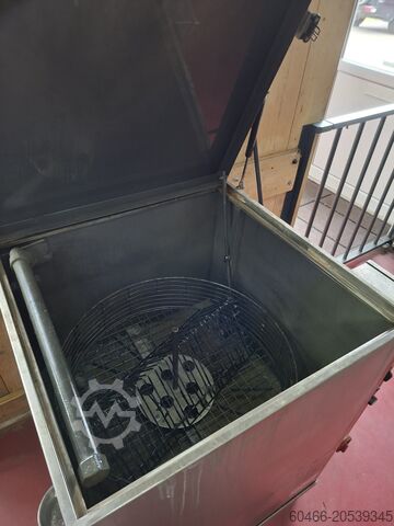 Instalație de spălare pentru fierăstraie și unelte ROTATHERM washer