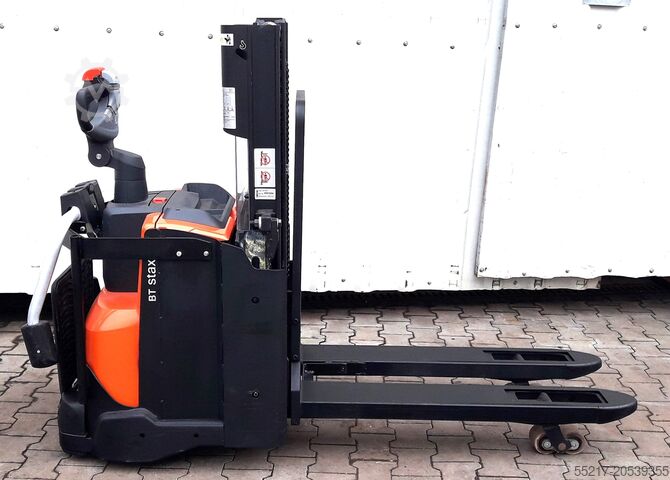 High-lift pallet truck - ride-on BT SWE 200 D