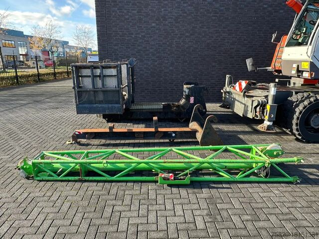 Roterende verreiker Sennebogen 608 MULTICRANE/ROUGH TERRAIN CRANE + JIB