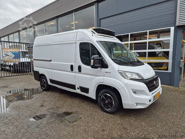 Gekoelde bakwagen Fiat Ducato 2.3D L2H2 Koelwagen/ Carrier Xarios 300/...