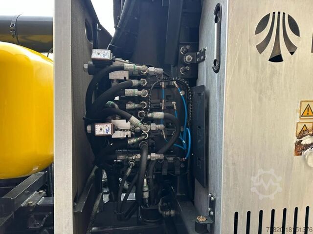 Balayeuse Mercedes-Benz Arocs 1824 4X2 BEAM A9000 SWEEPING TRUCK/ KEHRM...