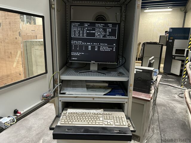 Universell fräs- och borrmaskin CNC MACHINE ELCEDE