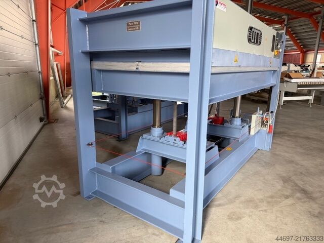 Fanérpress OTT 2513