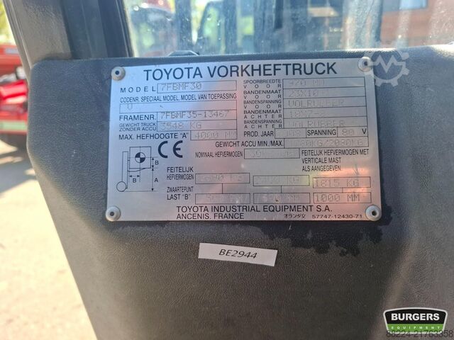 Gaffeltruck Toyota 7FBMF30