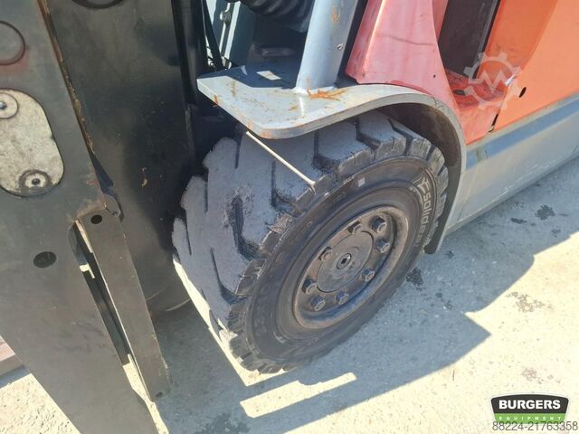 Gaffeltruck Toyota 7FBMF30