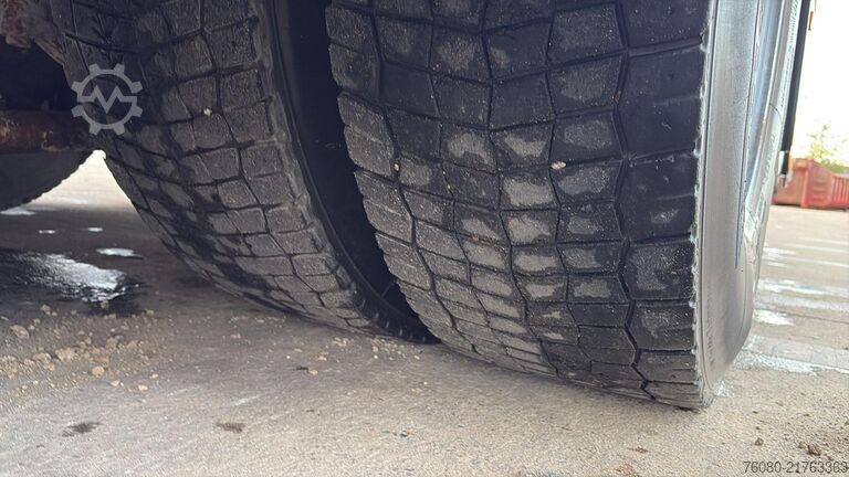 Tankwagen MAN 25.292 (19220 L / 3 COMPARTIMENTS / 6X2 / MANUA...