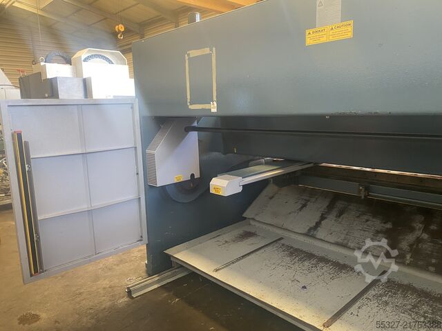 Cesoia a ghigliottina DURMA SBT3016