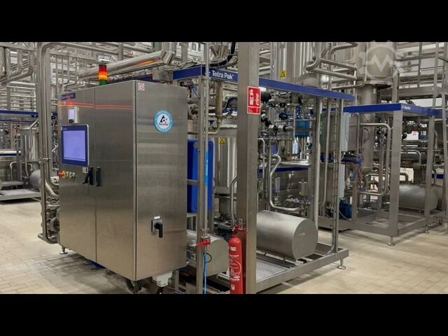 Gebruikte Tetra Pak A3 Speed 200 ml Prisma lijn voor UHT DOMINO A3/Speed V040