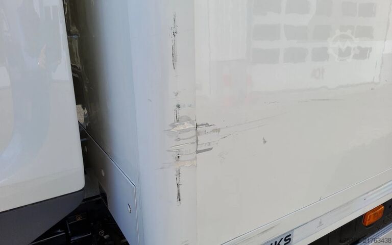 Kuffert Renault D240 P4x2 - ACC. - 21-BSJ-7 - BAKWAGEN - 12 TON...