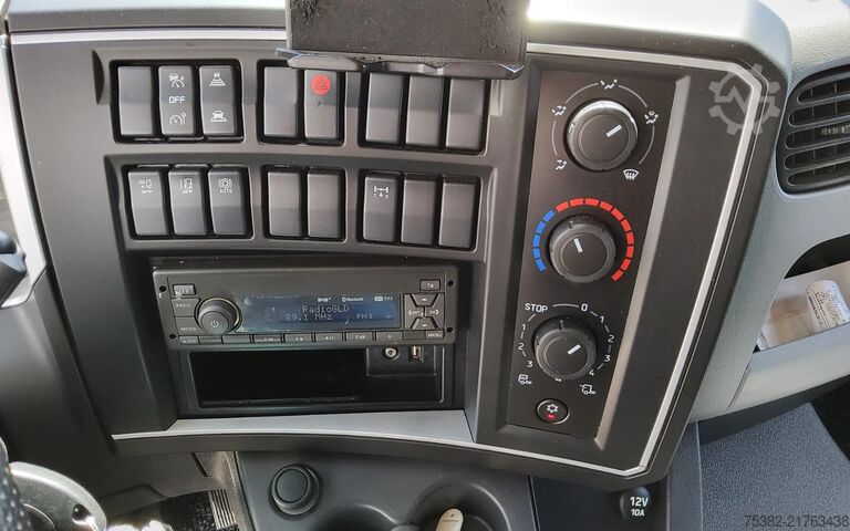 Kuffert Renault D240 P4x2 - ACC. - 21-BSJ-7 - BAKWAGEN - 12 TON...