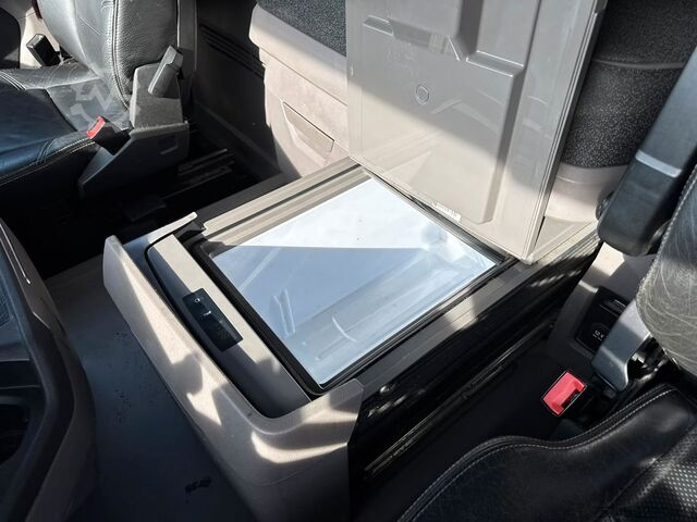 Τυπική μονάδα τράκτορα SCANIA R460 * STANDKLIMA * LEDER * 2 X TANK * 1. HAND *