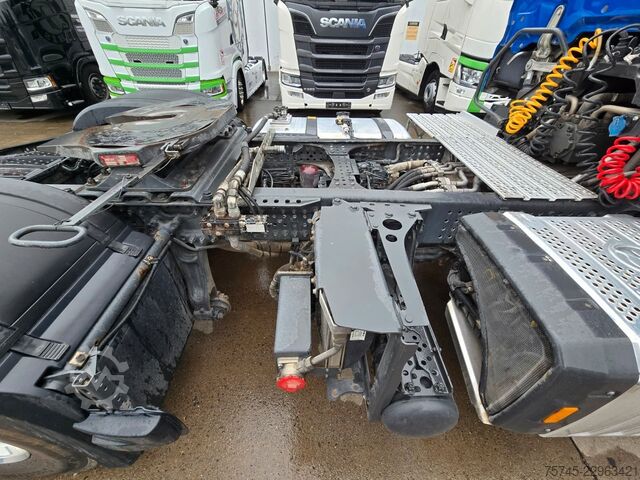 Τυπική μονάδα τράκτορα MERCEDES-BENZ ACTROS 1853 * KIPP. * ACC * RETARDER* HAD * 4x4