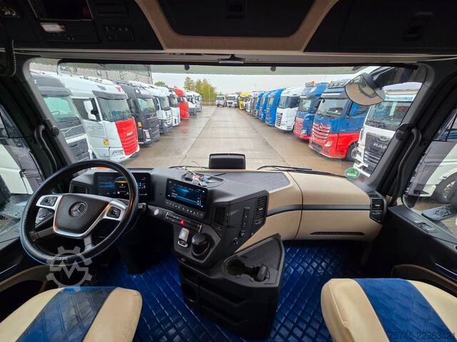 Τυπική μονάδα τράκτορα MERCEDES-BENZ ACTROS 1853 * KIPP. * ACC * RETARDER* HAD * 4x4