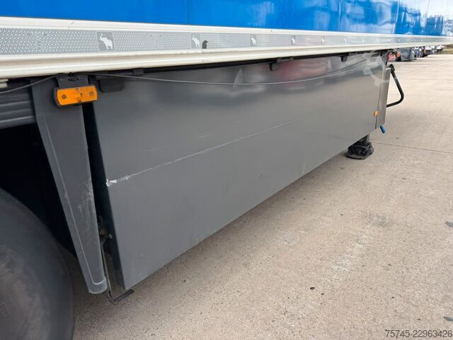 Ψυκτικός ημιρυμουλκούμενος SCHMITZ CARGOBULL SCB*S3T * DOPPELSTOCK * LIFTACHSE * 2,50 M BREIT