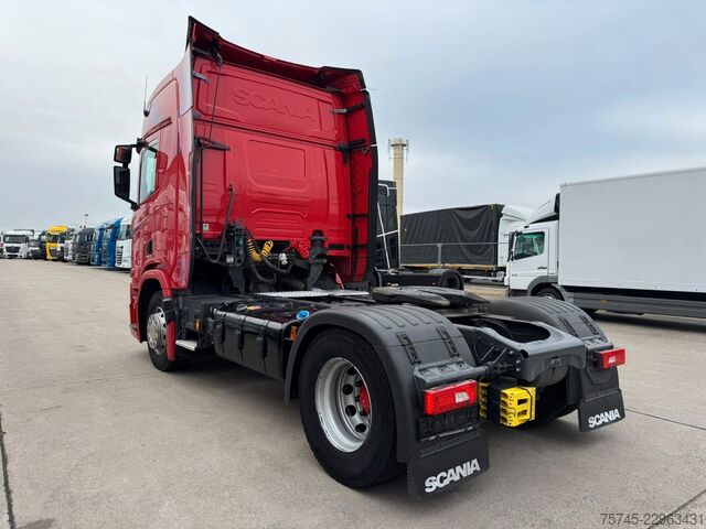 Τυπική μονάδα τράκτορα SCANIA R 460 * STANDKLIM* LEDER * 2 X TANK * 1. HAND *