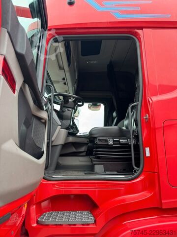Τυπική μονάδα τράκτορα SCANIA R 460 * STANDKLIM* LEDER * 2 X TANK * 1. HAND *