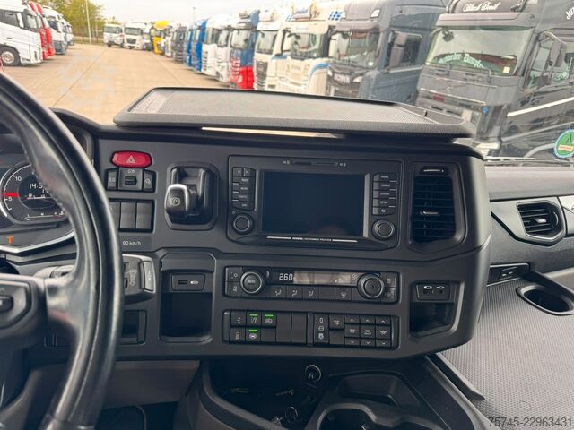 Τυπική μονάδα τράκτορα SCANIA R 460 * STANDKLIM* LEDER * 2 X TANK * 1. HAND *