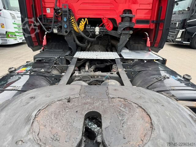 Τυπική μονάδα τράκτορα SCANIA R 460 * STANDKLIM* LEDER * 2 X TANK * 1. HAND *