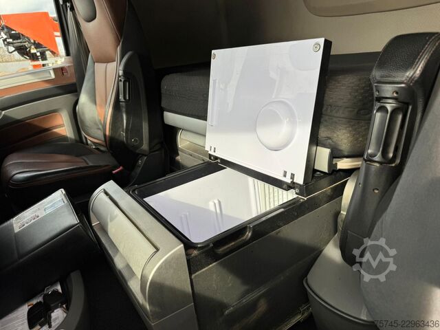 Τυπική μονάδα τράκτορα DAF XF 480*RETARDER*STANDKLIMA*LEDER*SUPER SPACE CAP