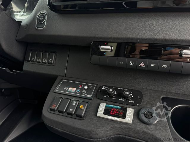 Bus MERCEDES-BENZ Spritner 519