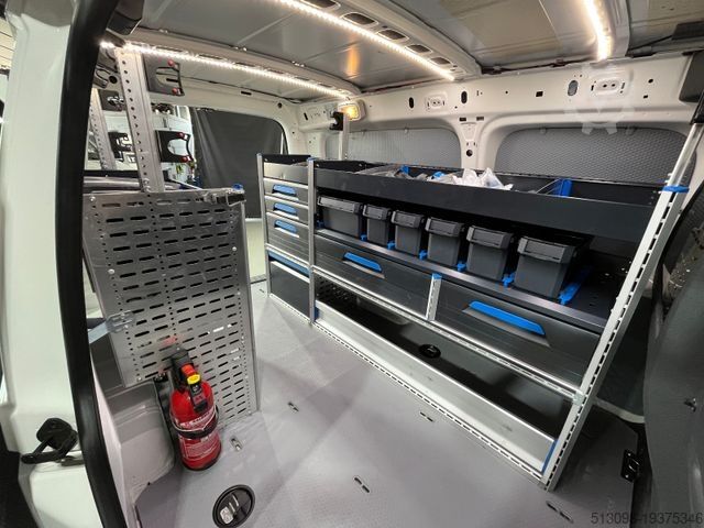 Panel van VOLKSWAGEN CADDY MAXI REGALS. TEMP. 4MOTION DACHTRÄ. KLIMA