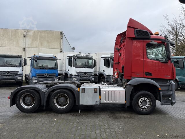 Tung lastbil Mercedes-Benz Arocs 2642 LS 6X4