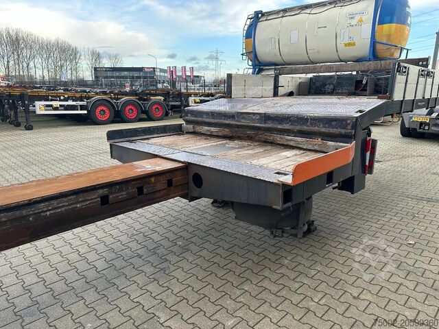 Låglastare Nooteboom MCO-48-03V 3-axle lowloader / 3x hydraulic stee...