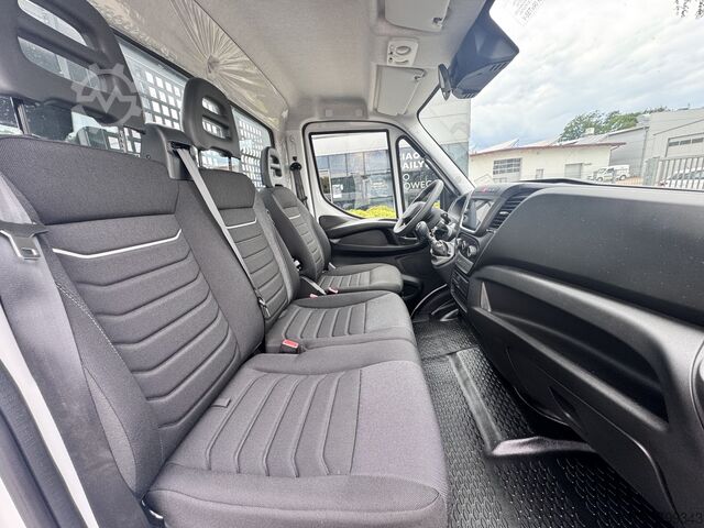 Třístranný sklápěč Iveco Daily 50C18 5200 Kg Kipper