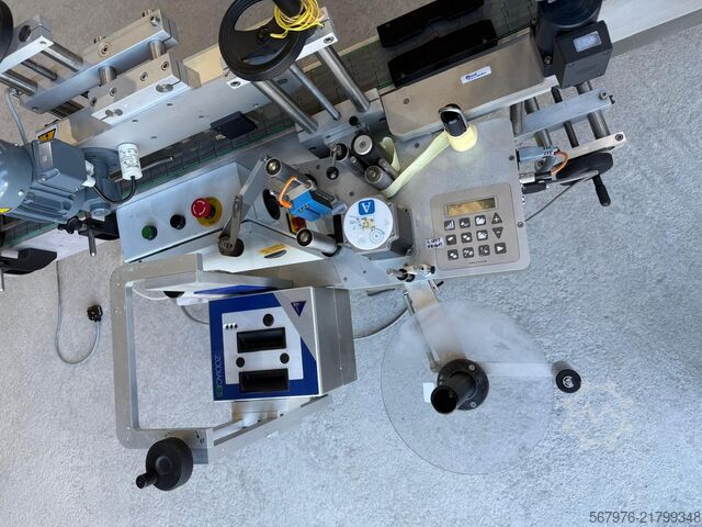 Equipamento de rotulagem EME Series 2000 / 4000 Twin-Head Labeller