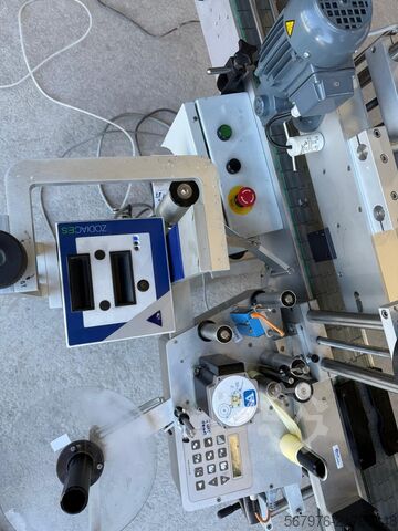 Equipamento de rotulagem EME Series 2000 / 4000 Twin-Head Labeller