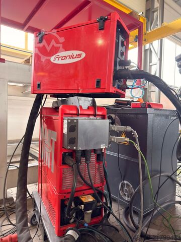 Robot industrial KUKA KR 16 L8 arc HW