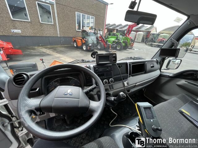 Landbouwmachine Fuso Canter 6C18 4WD 4x4