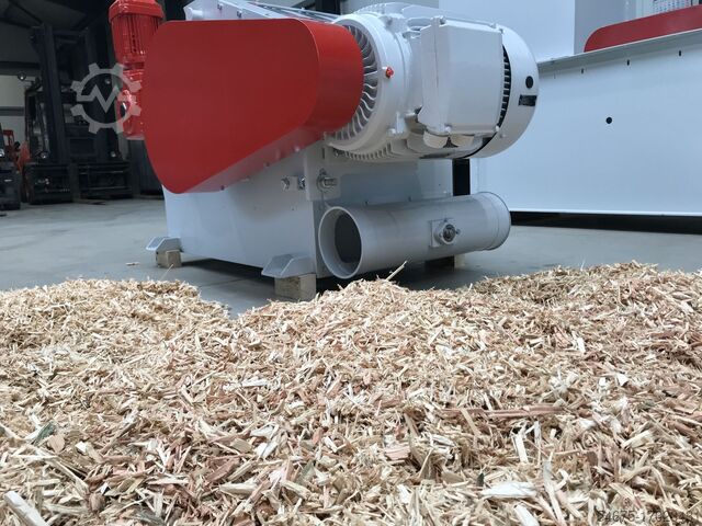 Houtversnipperaar Masur LZ 600