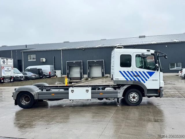 Chassis met cabine Mercedes-Benz Atego 1024 PTO
