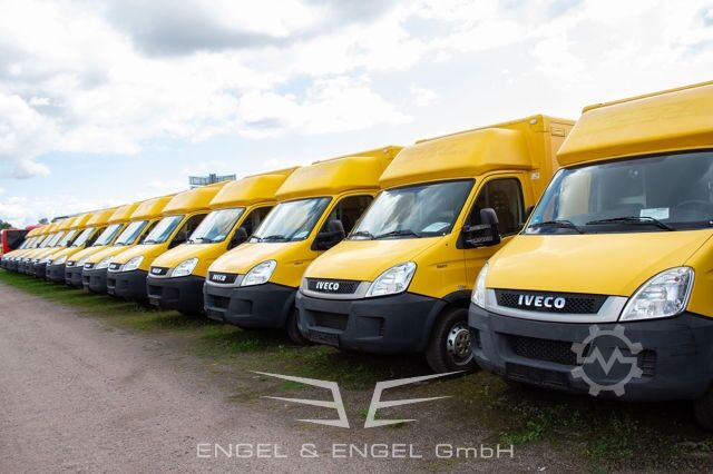 Sandučar iveco Daily 35 S11 C30C AUTOMATIK KAMERA MAXI Regale LUFT DURCHGANG