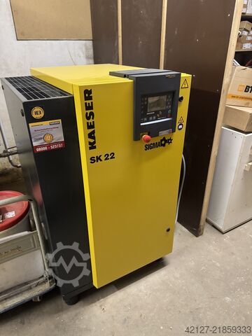 Instalație de aer comprimat cu compresor cu șurub Kaeser SK 22 + SK 19 + TB 26 + Behälter