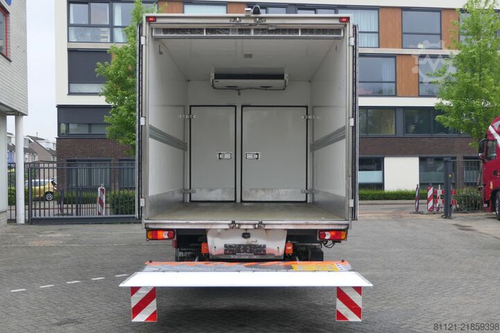 Gekoeld/bevroren transport Volvo FL 240 | Carrier SUPRA 950Mt / Bi-temp | 3 Comp...