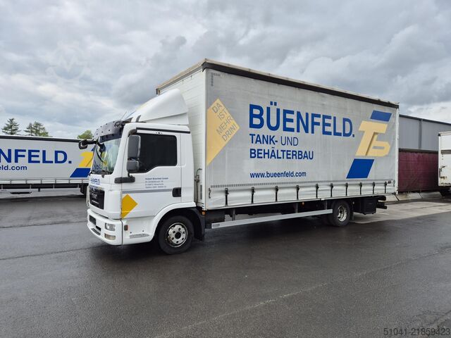 Perdeli panelvan MAN 8.220 TGL