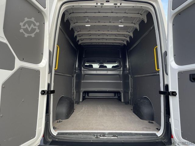 High top van VOLKSWAGEN Crafter MIXTO 35 L4H3 NAVI KAMERA KLIMA DAB MFL