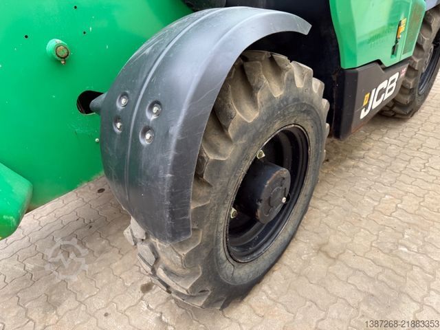 Verreiker JCB 540-170 / 2021 BJ / 2.525 H