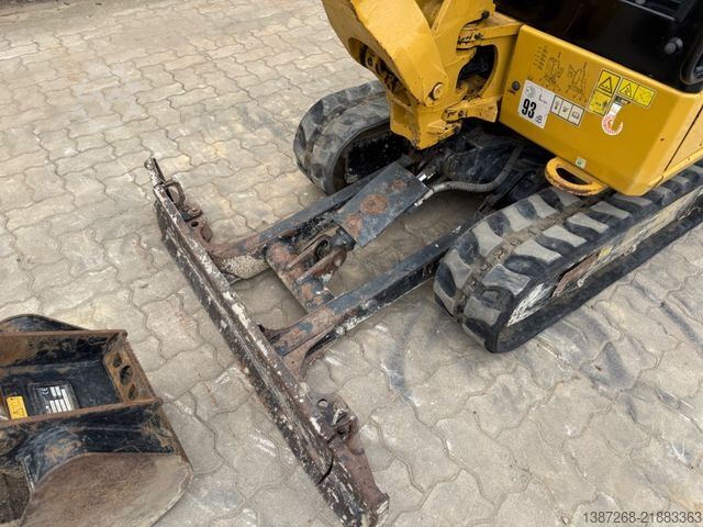 Μίνι εκσκαφέας CATERPILLAR 301.6 / 2019 BJ / 1.435 H / 2 x Löffel / MS01