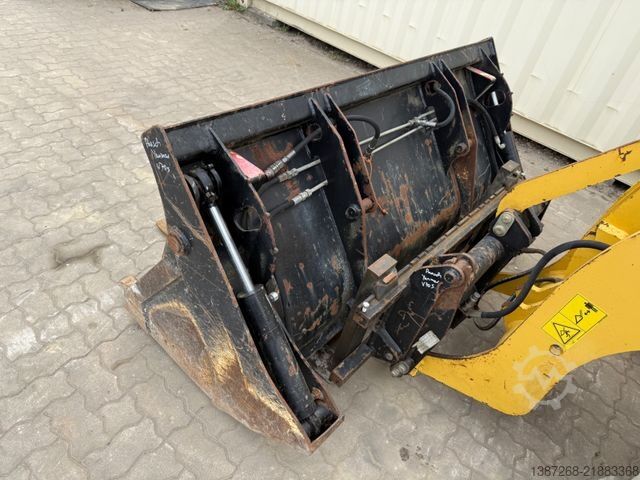 Încărcător pe roți YANMAR V70S Schwenklader / 2017 BJ / Schaufel + Gabel
